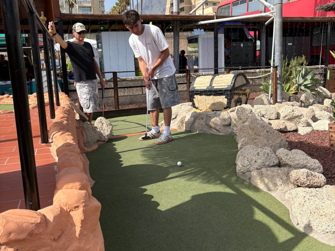 Parque Santiago Mini Golf-美洲海滩必去景点
