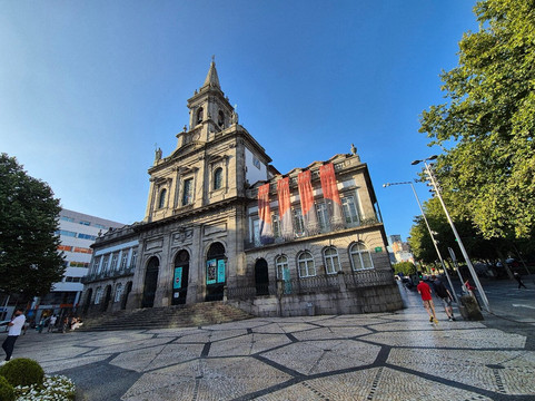 Igreja da Trindade-波尔图必去景点