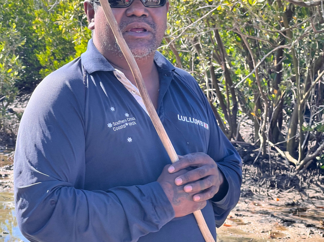 Southern Cross Cultural Tours at Lullumb-Dampier Peninsula必去景点