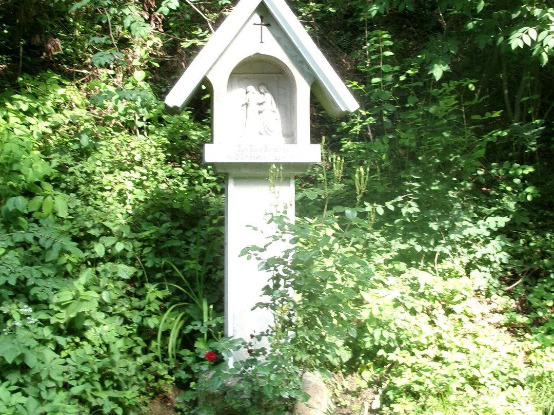 Pfarre Maria Gugging und Maria Lourdes Grotte im Wienerwald-克罗斯腾新堡必去景点