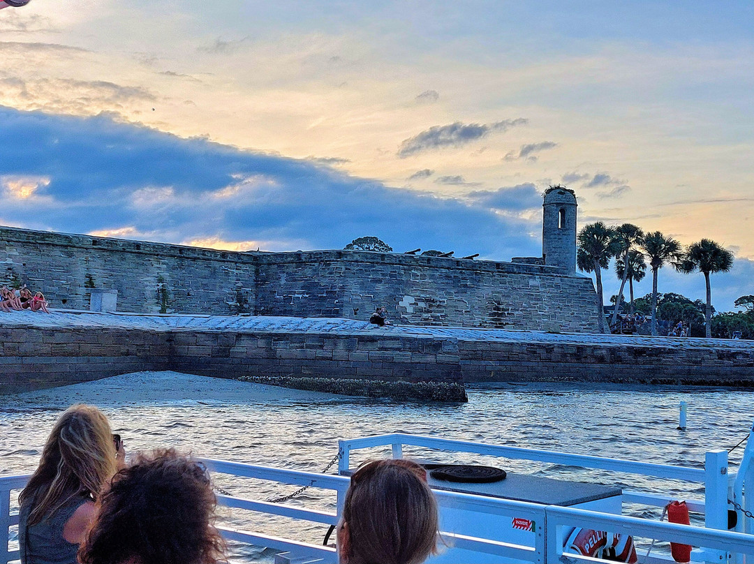 Red Boat Water Tours-圣奥古斯丁必去景点