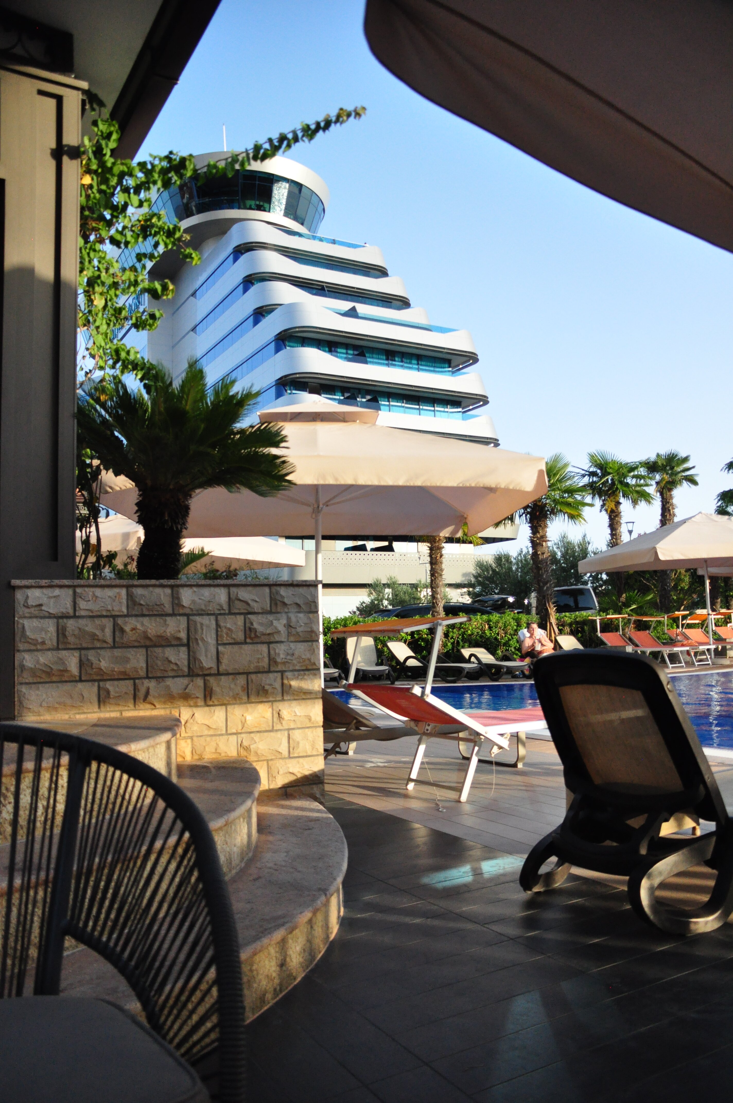 米拉梅尔酒店-官方