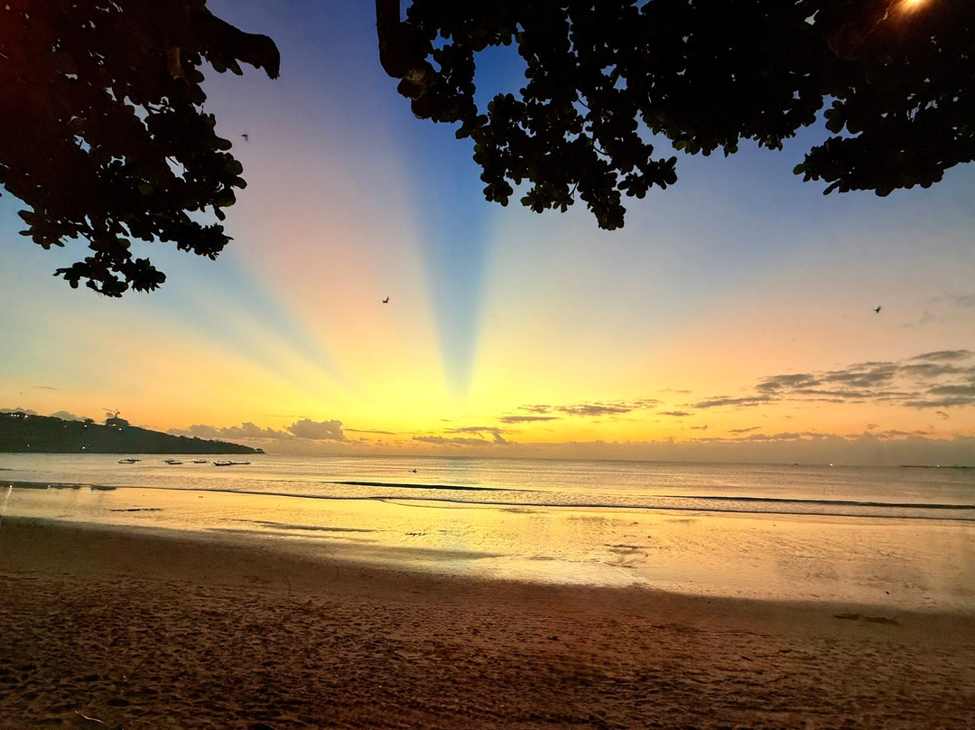 金巴兰海滩-金巴兰必去景点