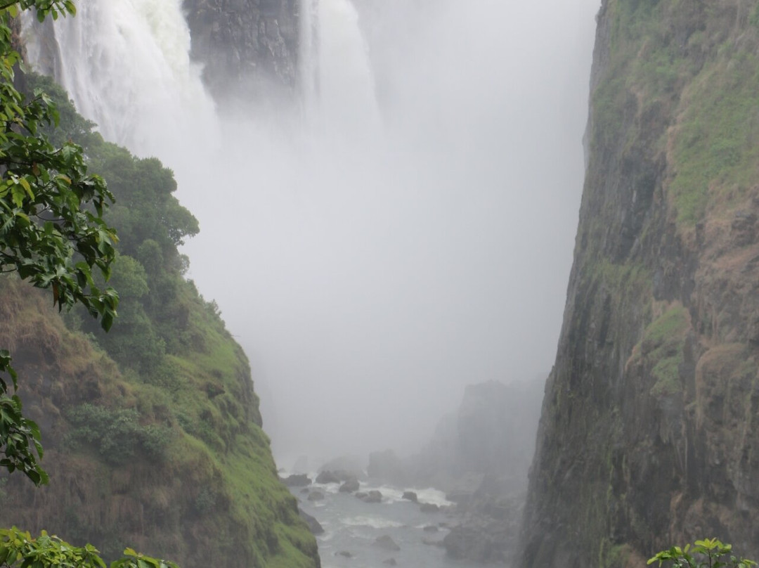 Victoria Falls-维多利亚瀑布必去景点
