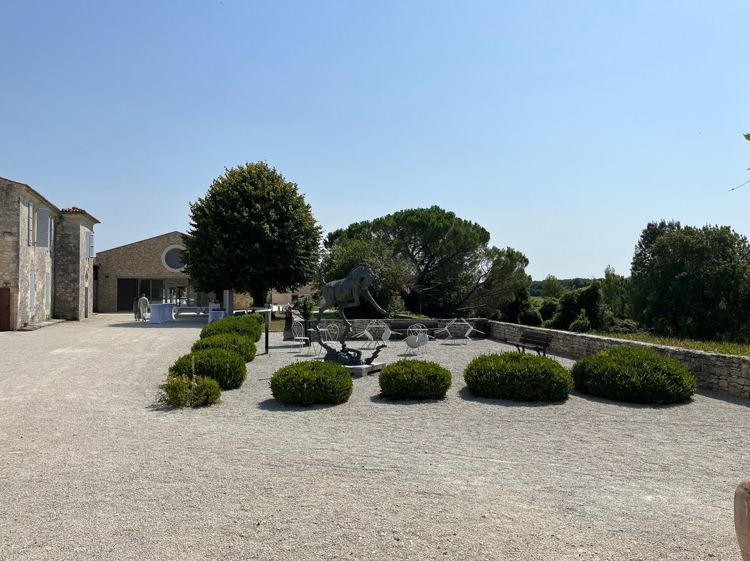 Abbaye d'Art de Trizay-Trizay必去景点