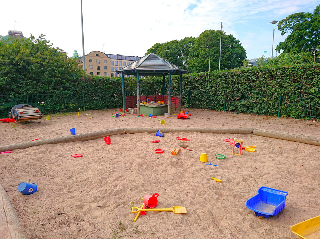 Kaisaniemi Park-赫尔辛基必去景点