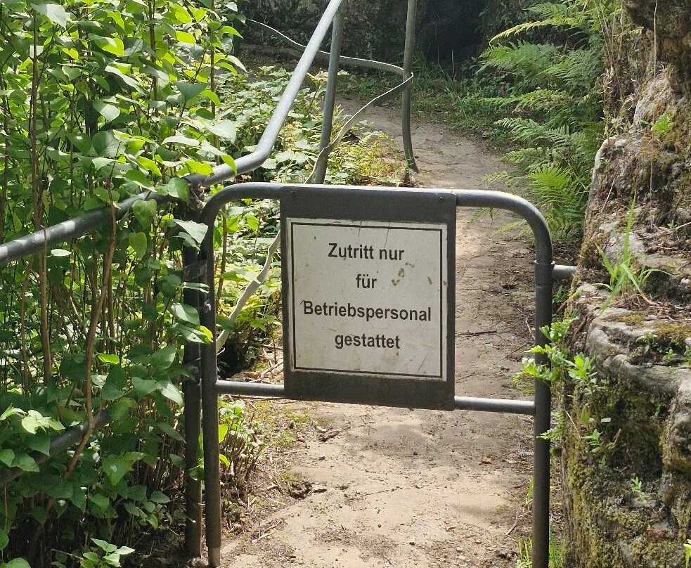 Der Felsenweiher-Ernzen必去景点