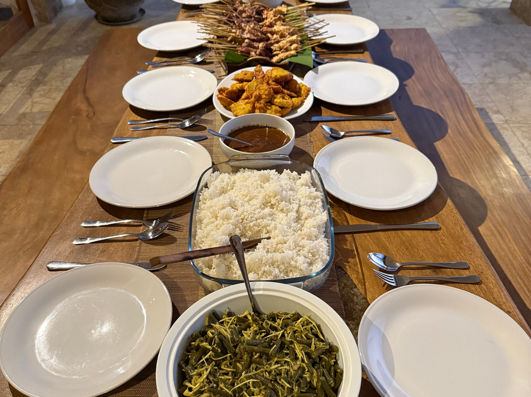 Red Tartare Home Cooking Service and Cooking Class and BBQ party-Kaliasem必去景点