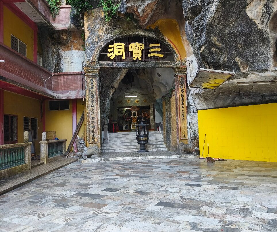 Sam Poh Tong Temple-怡保必去景点