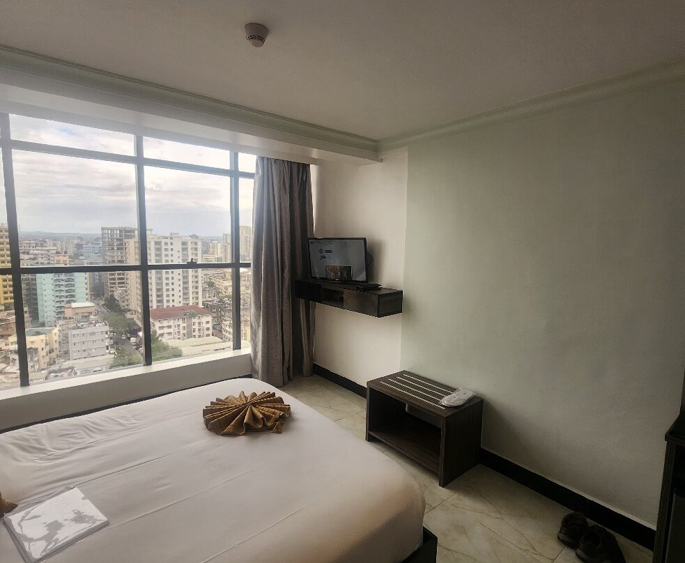 Golden Tulip Dar City Center主图