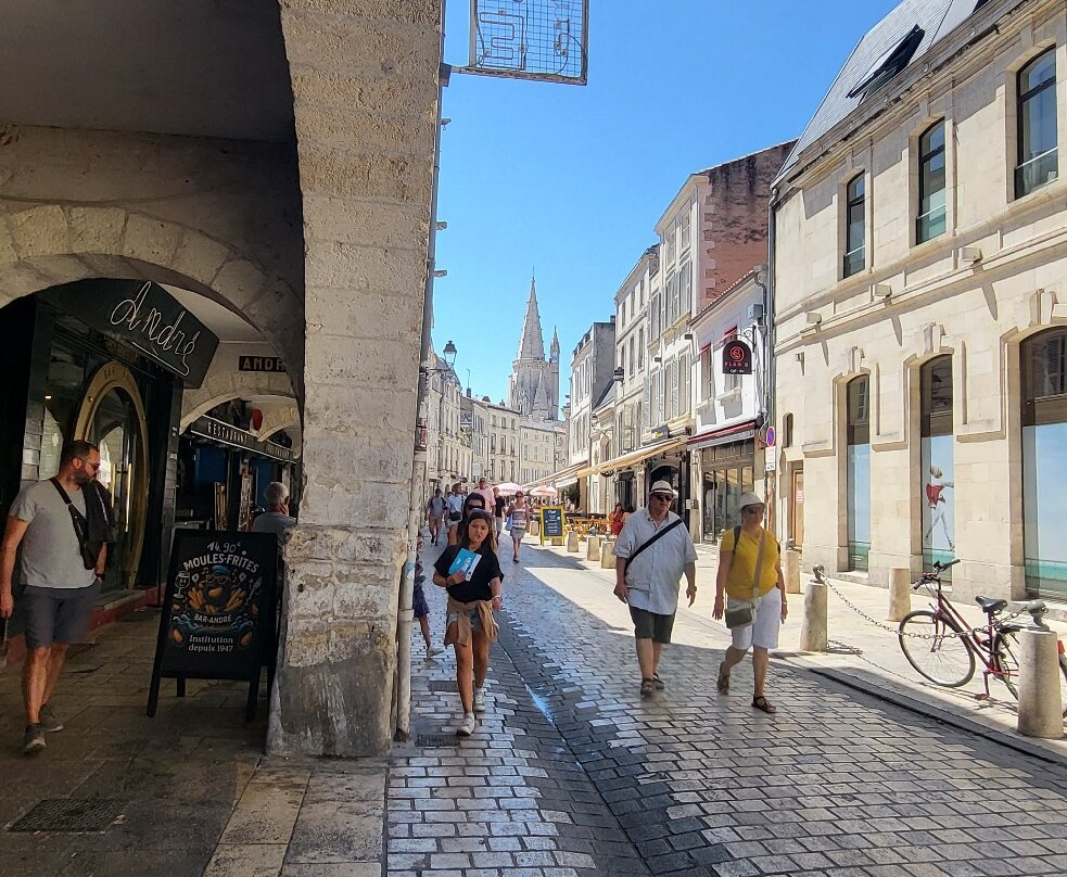 Towers of La Rochelle-拉罗谢尔必去景点