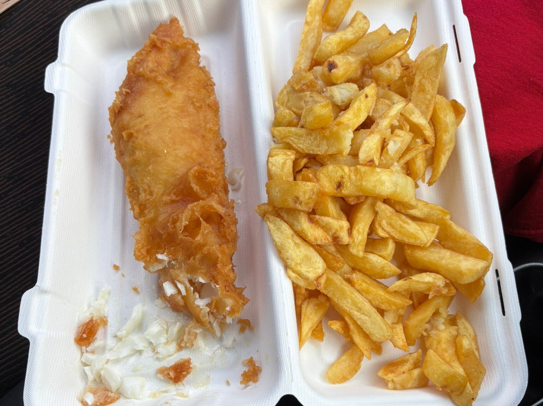Farnhams Chip Shop At Fontygary