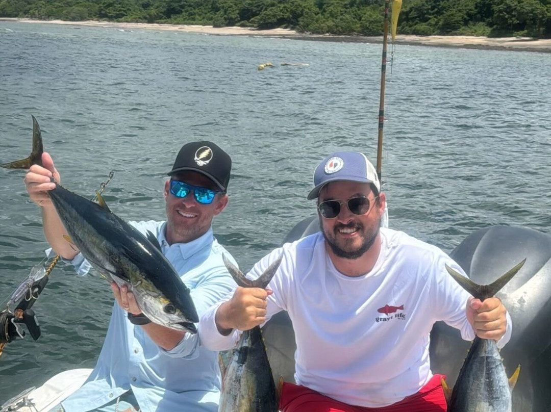 Hermanos Del Mar Charters-Los Pargos必去景点