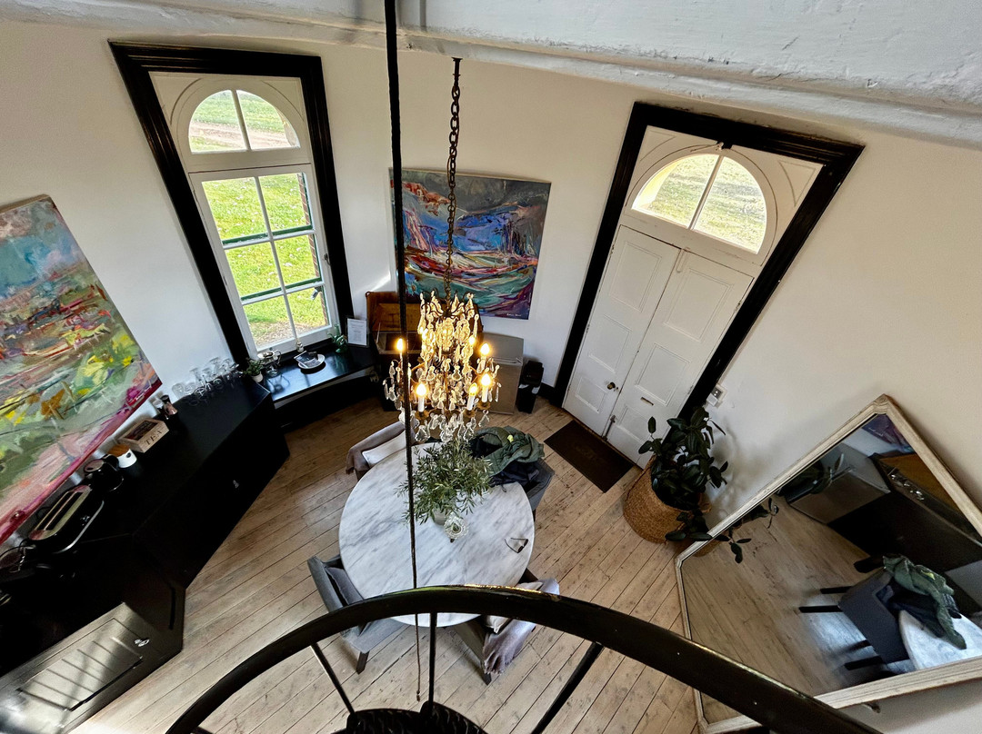 Mount Ophir Estate主图