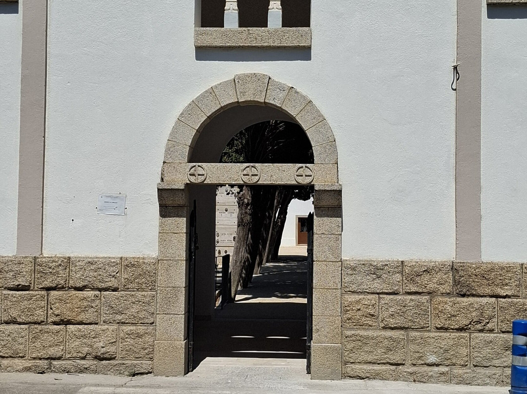 Cemetery of Saint Theodore-San Teodoro必去景点