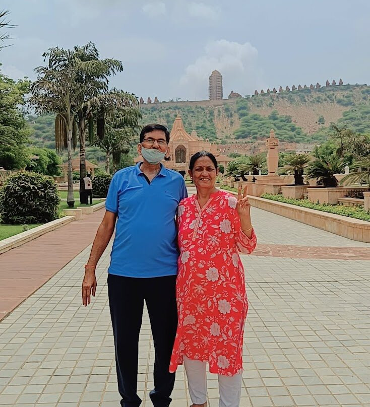 Nareli Jain Temple-阿杰梅尔必去景点