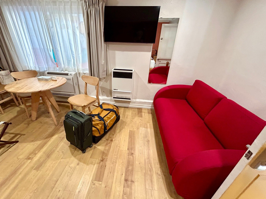 龙舌兰酒店主图