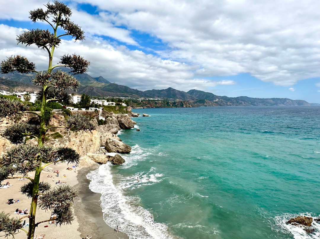 Calahonda Beach-内尔哈必去景点