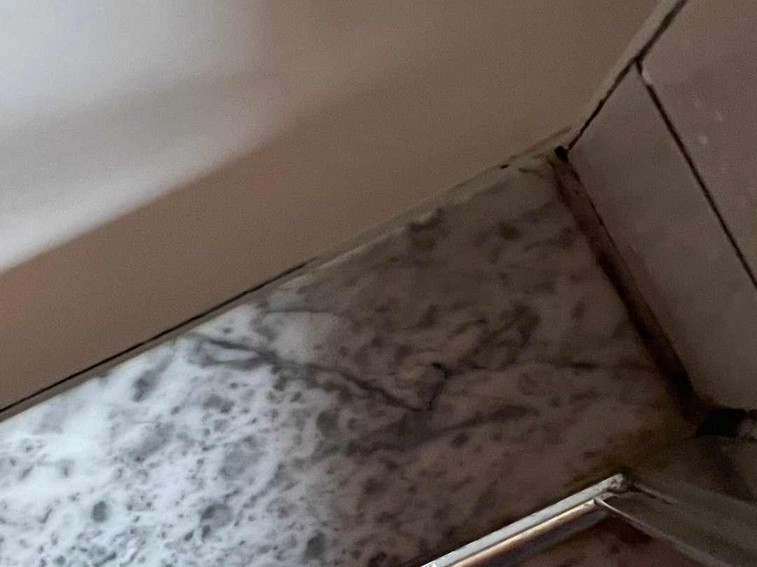 拉伊的乔治酒店主图