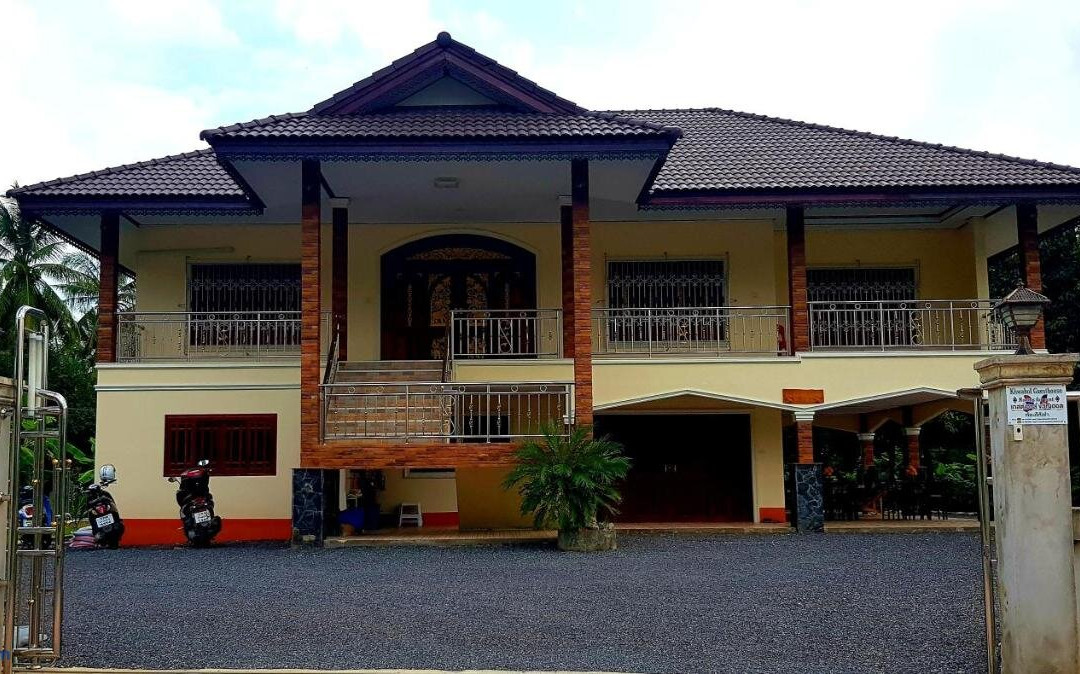 Khwahol Guesthouse