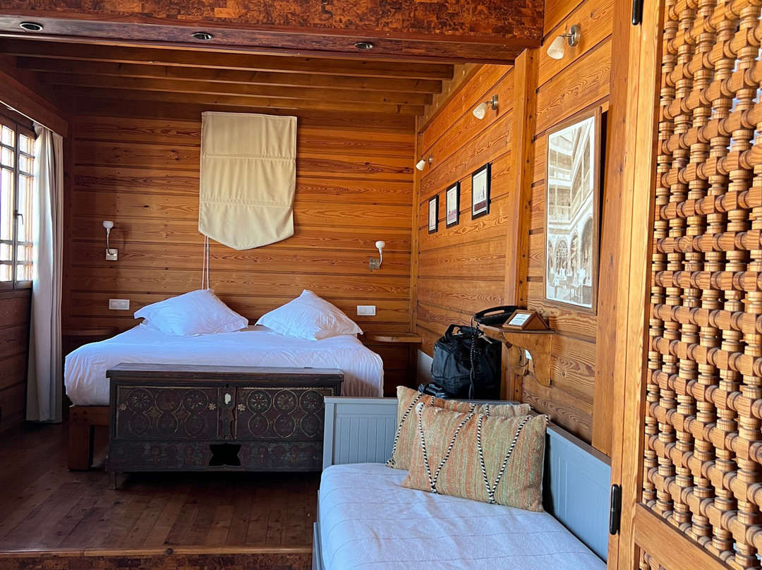 里亚德康巴莱特酒店主图