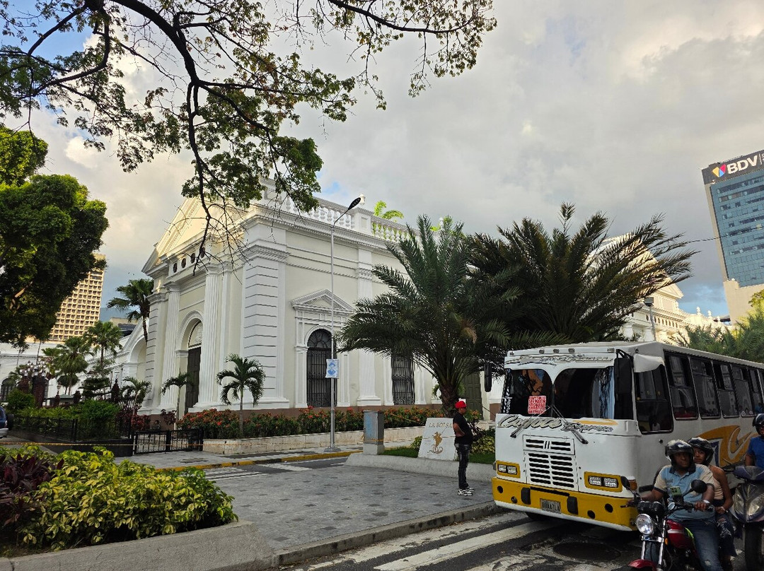 El Capitolio Nacional-加拉加斯必去景点