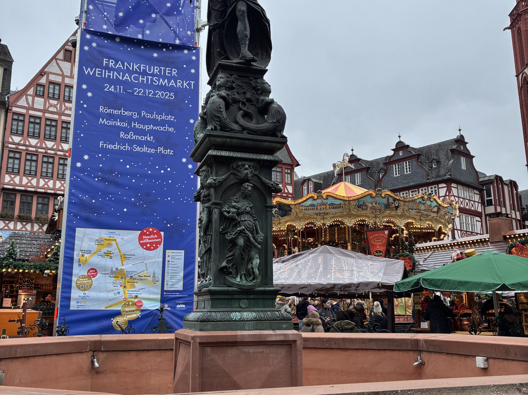 正义女神喷泉-法兰克福必去景点