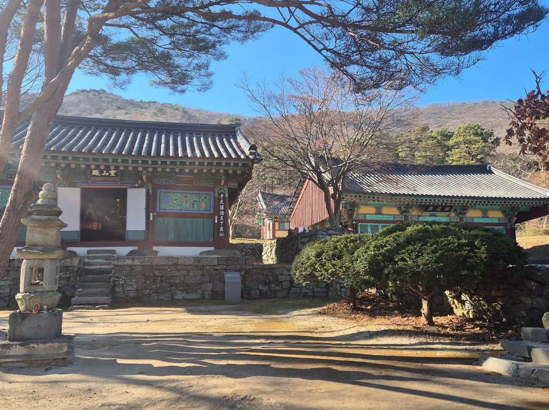 Muryangsa-扶余郡必去景点