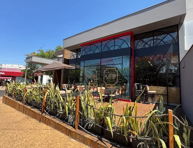 Agustina Parrilla e Bar