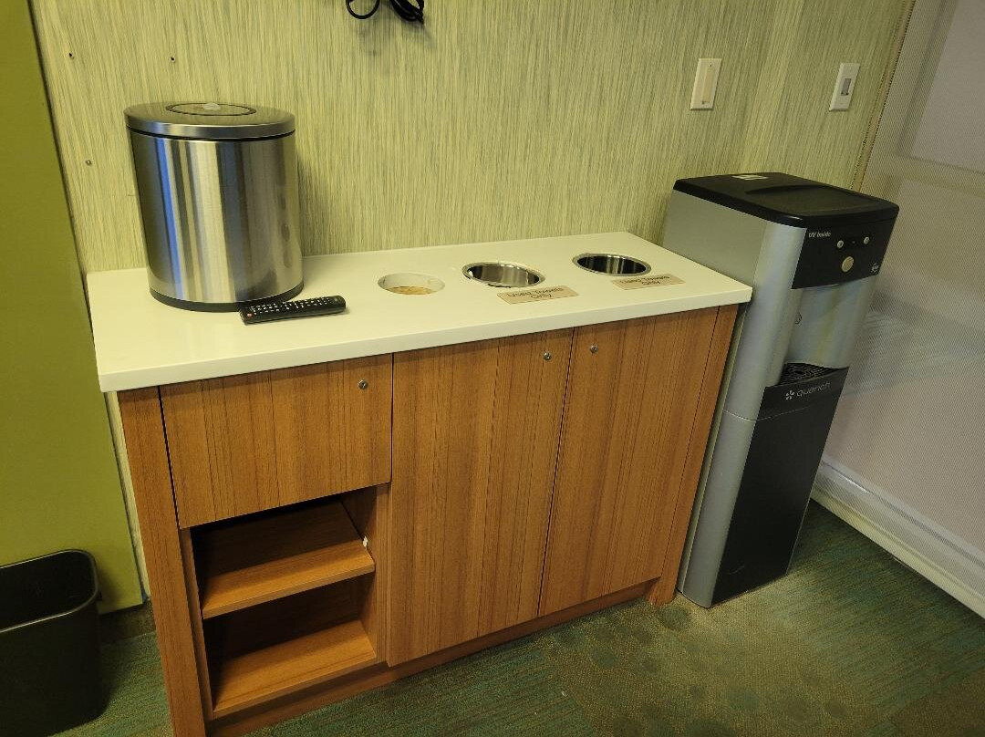 Horsham酒店住宿-费城杨柳林春季山丘套房酒店