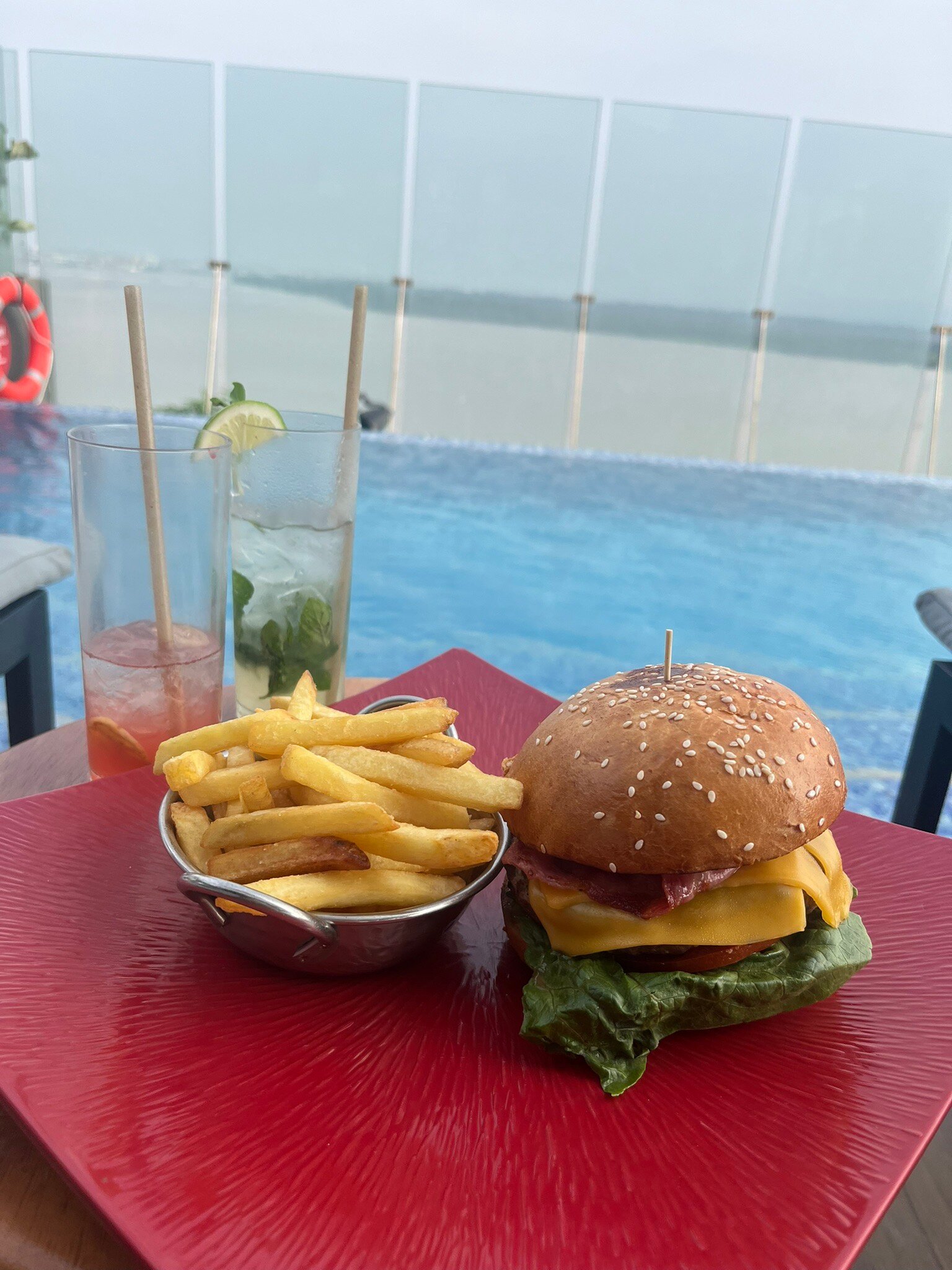 DoubleTree by Hilton Guayaquil-官方