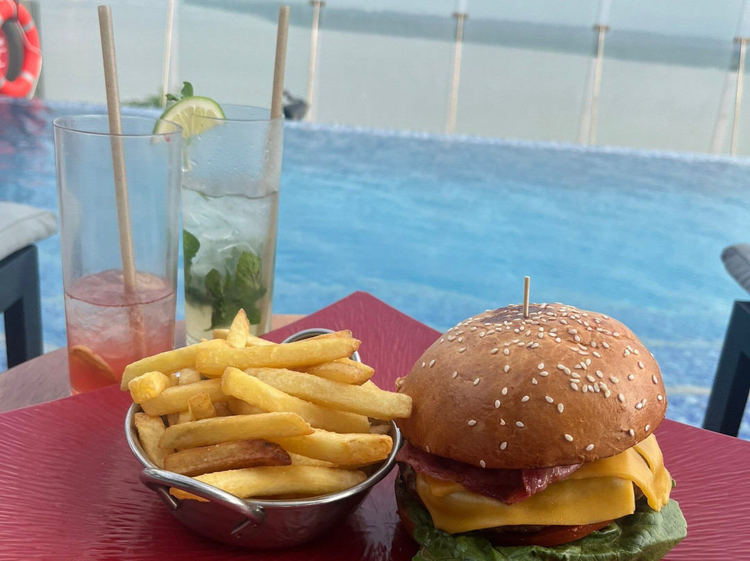 DoubleTree by Hilton Guayaquil主图