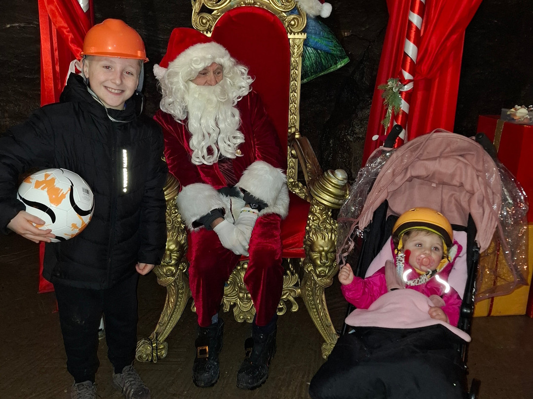 Ingleborough Cave-Clapham必去景点