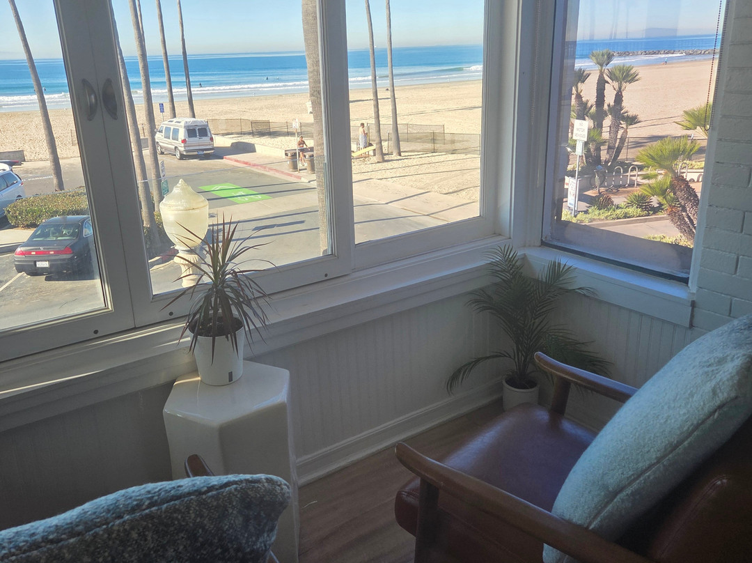 纽波特比奇酒店主图