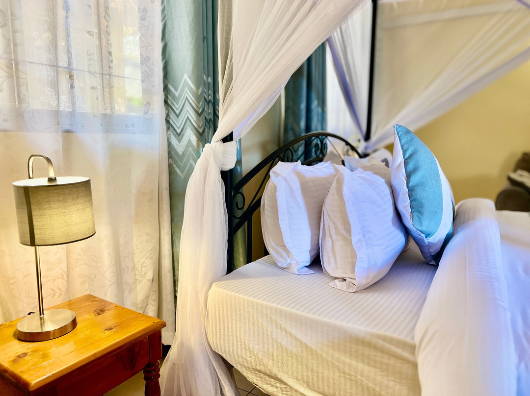 Springlands Hotel主图