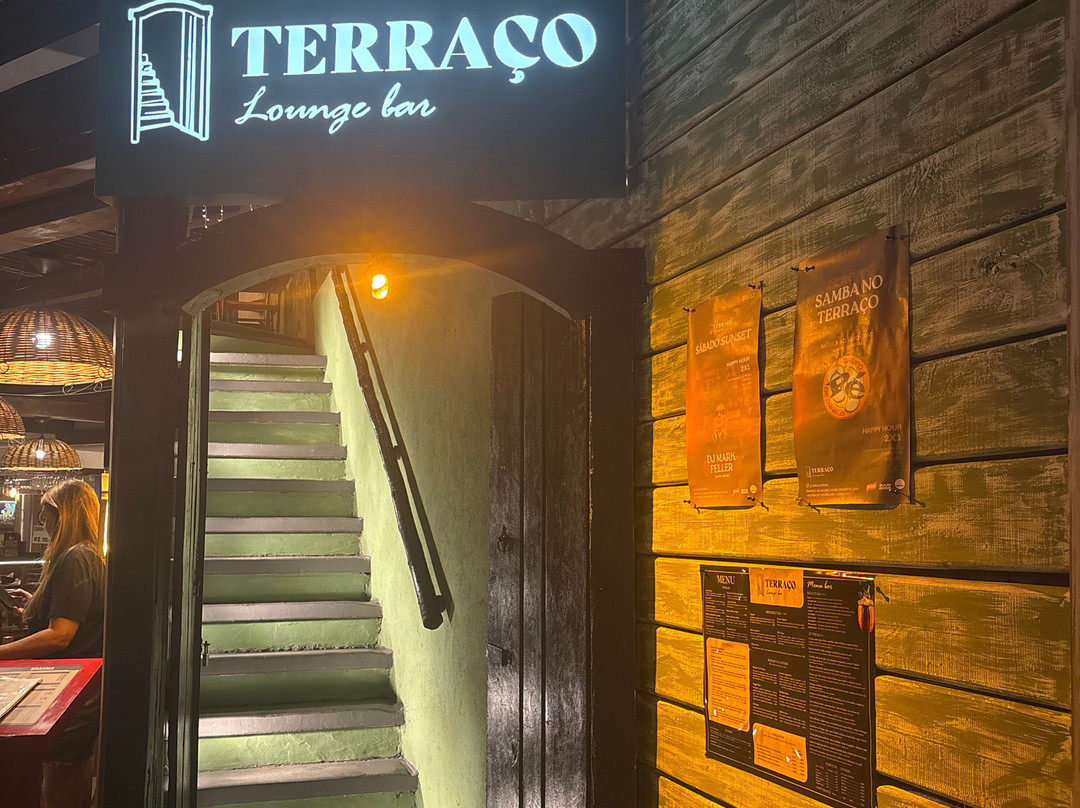 Terraço lounge bar