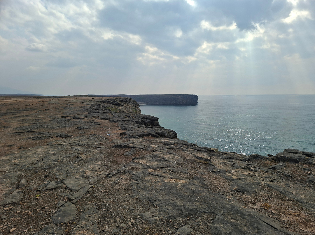 Taqah Hidden Beach-Taqah必去景点
