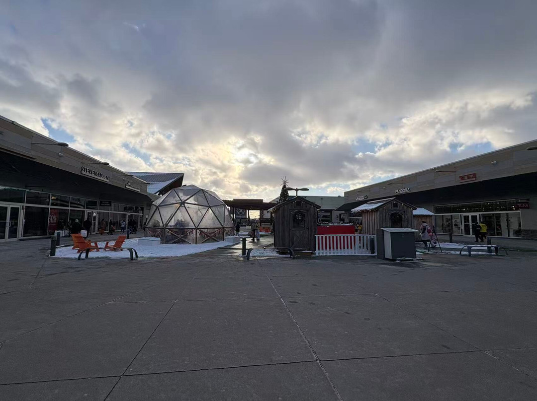 Outlet Collection at Niagara-滨湖尼亚加拉必去景点