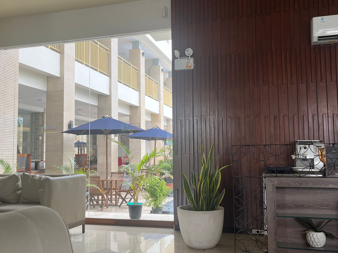 Vrata Hotel Yogyakarta主图