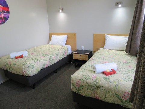 Commodore Court Motel主图