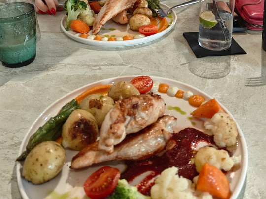 Pavo Patisserie Cafe