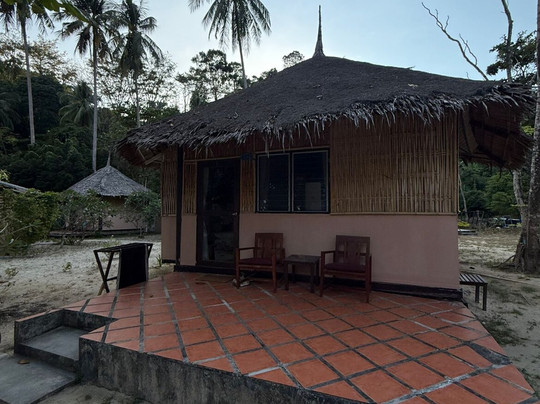 玛雅雷海滩度假酒店主图