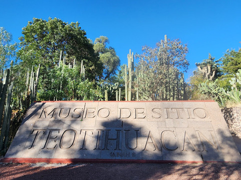 Teotihuacan Pyramids-圣胡安特奥蒂瓦坎必去景点