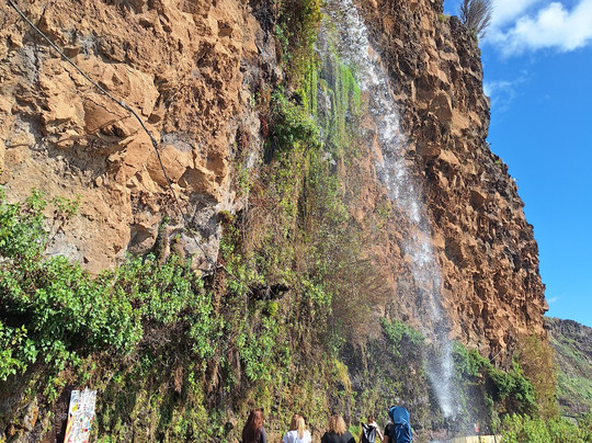 Cascata dos Anjos-Ponta Do Sol必去景点