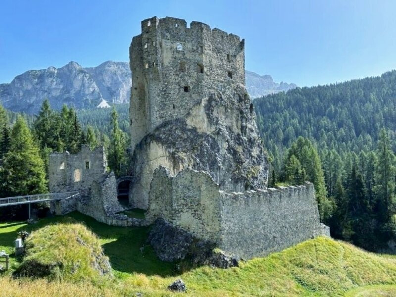 Castello di Andraz-利维纳隆戈德尔科尔迪拉纳必去景点