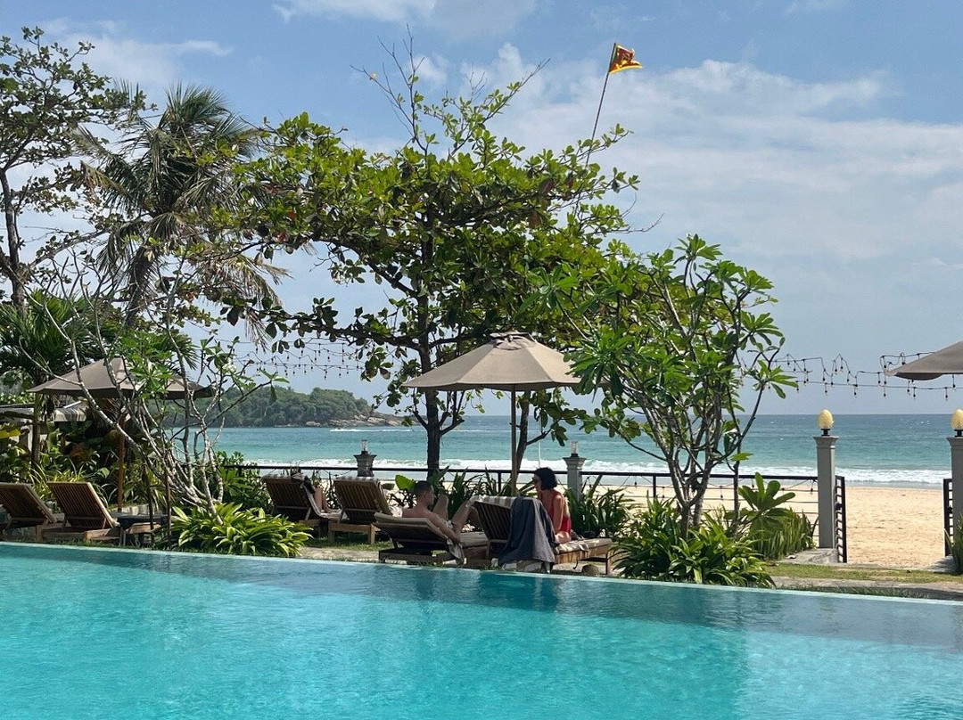 Ivory Resort Dikwella
