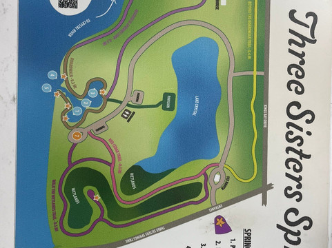 Three Sisters Springs-克里斯特尔里弗必去景点