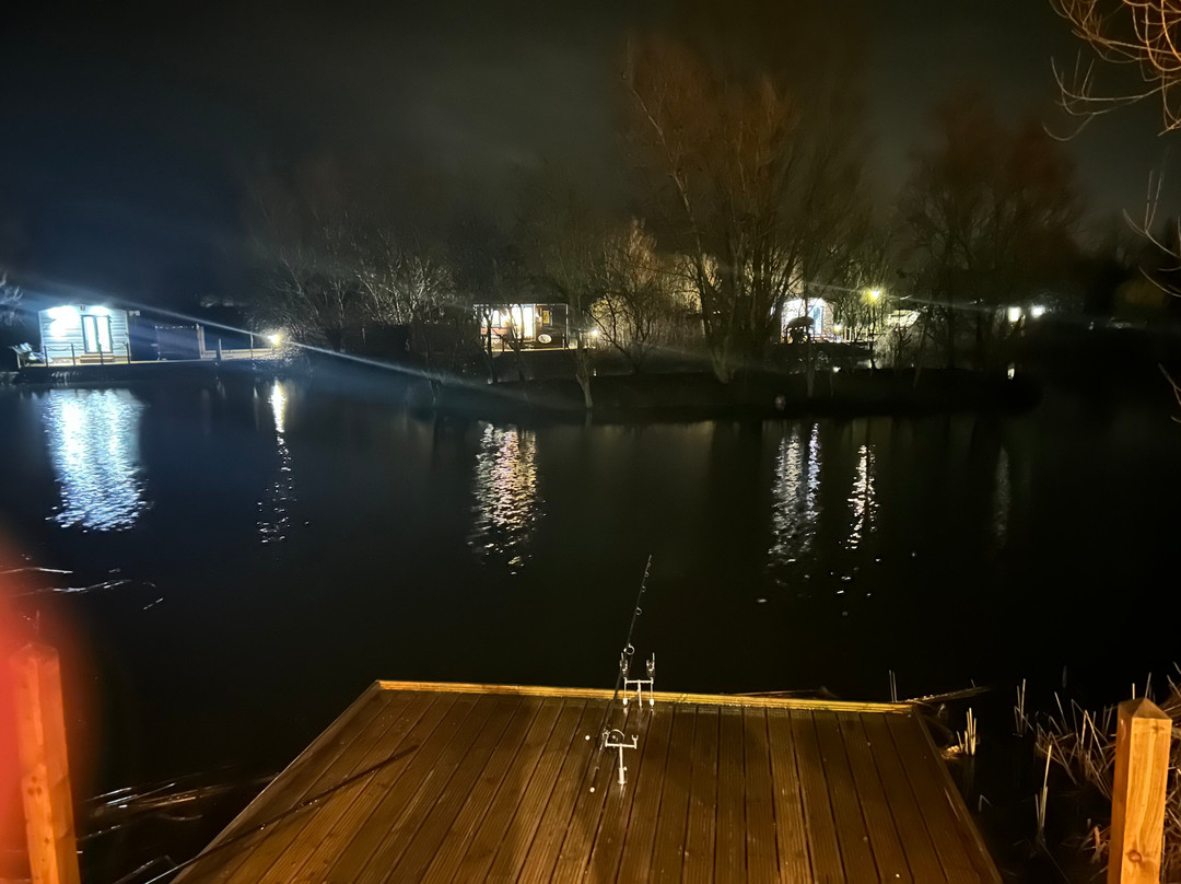 Coole Acres Fishery and Leisure park