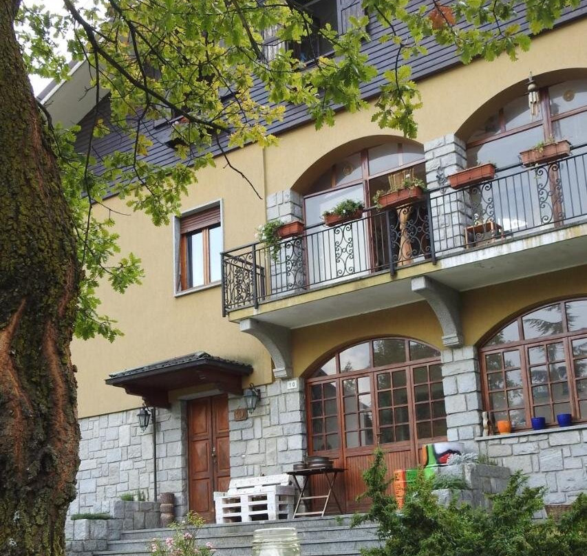 La Menaresta Apartments