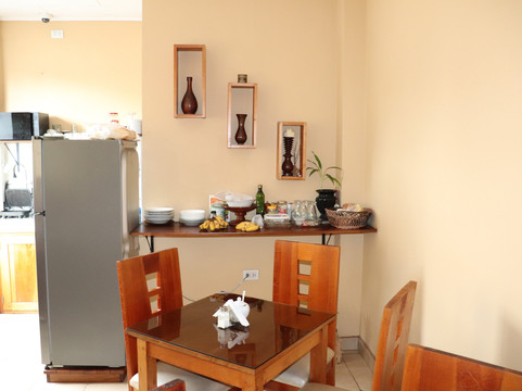 菲茨卡拉德酒店主图